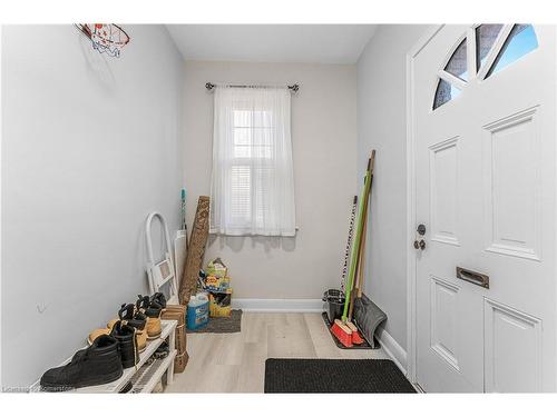 437 Niagara Street, Welland, ON - Indoor Photo Showing Other Room