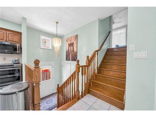 33 Tallman Street, Stoney Creek, ON - Indoor Photo Showing Other Room