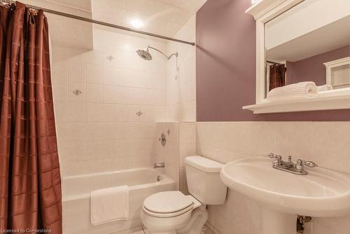 46-710 Spring Gardens Road, Burlington, ON - Indoor Photo Showing Bathroom