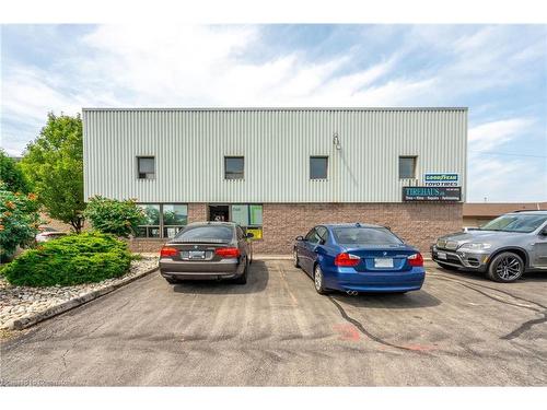 230 Pritchard Road, Hamilton, ON 