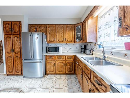 222 Wood Street E, Hamilton, ON - Indoor Photo Showing Kitchen With Double Sink