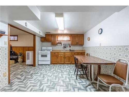 222 Wood Street E, Hamilton, ON - Indoor Photo Showing Kitchen