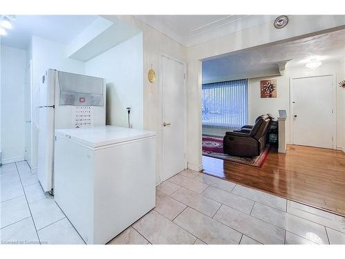 160 Bendamere Avenue, Hamilton, ON - Indoor Photo Showing Laundry Room