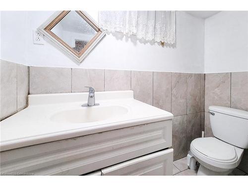 160 Bendamere Avenue, Hamilton, ON - Indoor Photo Showing Bathroom