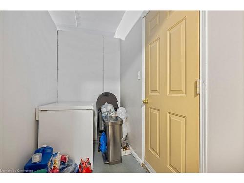 76 Redfern Avenue, Hamilton, ON - Indoor Photo Showing Other Room