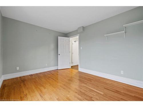 107 Horning Drive, Hamilton, ON - Indoor Photo Showing Other Room