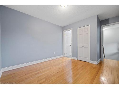 107 Horning Drive, Hamilton, ON - Indoor Photo Showing Other Room