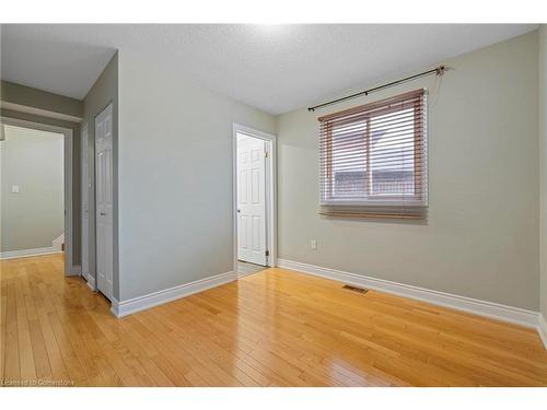 107 Horning Drive, Hamilton, ON - Indoor Photo Showing Other Room