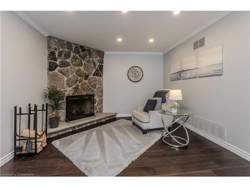 1186 Tyandaga Park Drive, Burlington, ON - Indoor With Fireplace