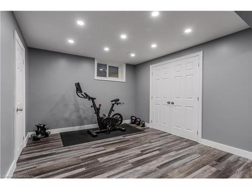 1186 Tyandaga Park Drive, Burlington, ON - Indoor Photo Showing Gym Room