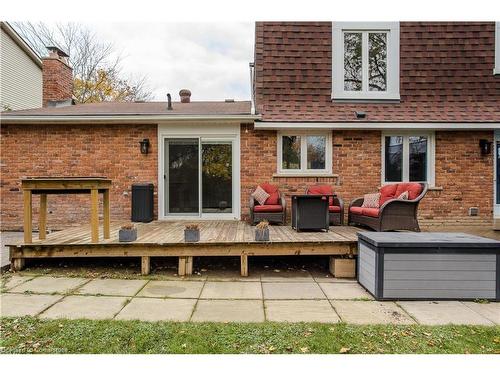 1186 Tyandaga Park Drive, Burlington, ON - Outdoor With Deck Patio Veranda