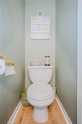 61-3029 Glencrest Road, Burlington, ON - Indoor Photo Showing Bathroom