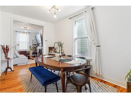 85 Barton Street W, Hamilton, ON - Indoor Photo Showing Dining Room