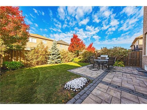 51 Narbonne Crescent, Stoney Creek, ON - Outdoor