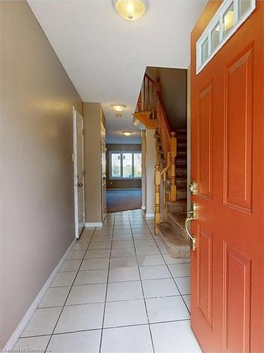 74 Magnolia Crescent, Grimsby, ON - Indoor Photo Showing Other Room