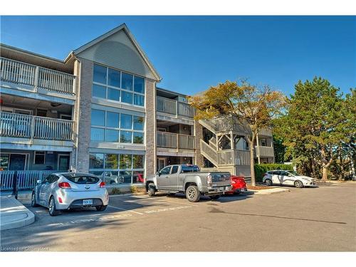 104-2040 Cleaver Avenue, Burlington, ON - Outdoor With Facade