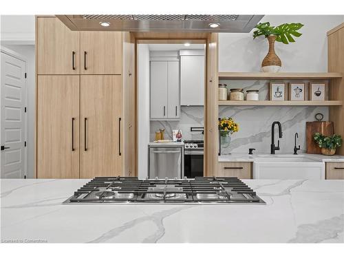 6614 Gore Road, Puslinch, ON - Indoor Photo Showing Kitchen