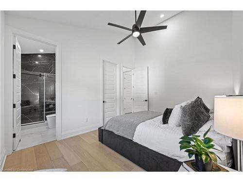 6614 Gore Road, Puslinch, ON - Indoor Photo Showing Bedroom