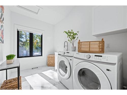 6614 Gore Road, Puslinch, ON - Indoor Photo Showing Laundry Room