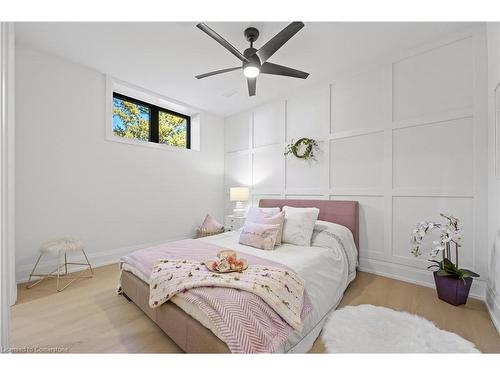 6614 Gore Road, Puslinch, ON - Indoor Photo Showing Bedroom