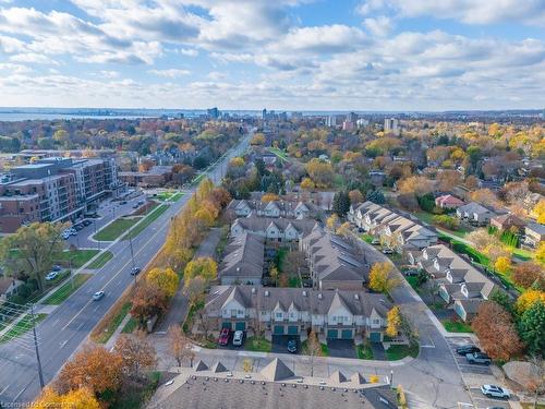 110-3333 New Street, Burlington, ON - Outdoor With View