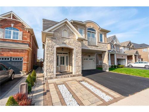 31 Forest Ridge Avenue, Waterdown, ON - Outdoor With Facade