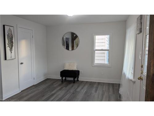 590 Woodward Avenue, Hamilton, ON - Indoor Photo Showing Other Room