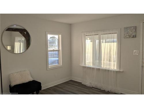 590 Woodward Avenue, Hamilton, ON - Indoor Photo Showing Other Room