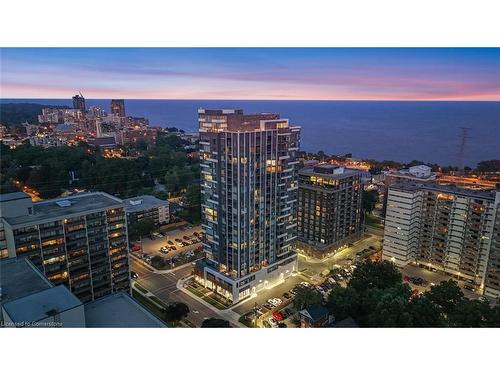 302-500 Brock Avenue, Burlington, ON - Outdoor With View