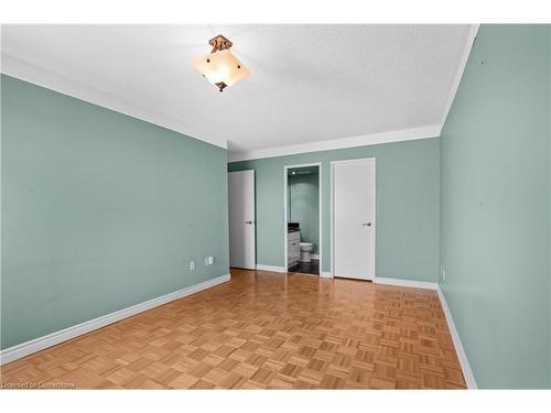 404-301 Frances Avenue, Hamilton, ON - Indoor Photo Showing Other Room