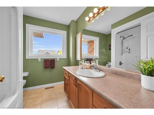 63 Edna Avenue, Hamilton, ON - Indoor Photo Showing Bathroom