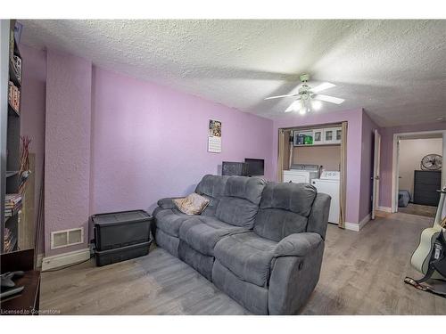 4553 Sussex Drive, Niagara Falls, ON - Indoor Photo Showing Living Room