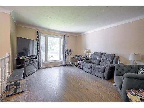 4553 Sussex Drive, Niagara Falls, ON - Indoor Photo Showing Living Room