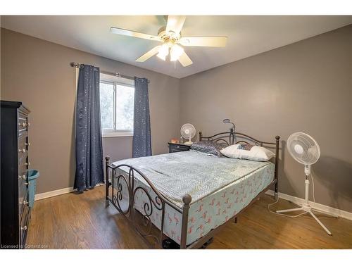 4553 Sussex Drive, Niagara Falls, ON - Indoor Photo Showing Bedroom