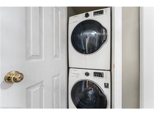 470 John Frederick Drive, Ancaster, ON - Indoor Photo Showing Laundry Room