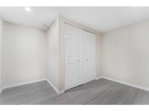 470 John Frederick Drive, Ancaster, ON - Indoor Photo Showing Other Room