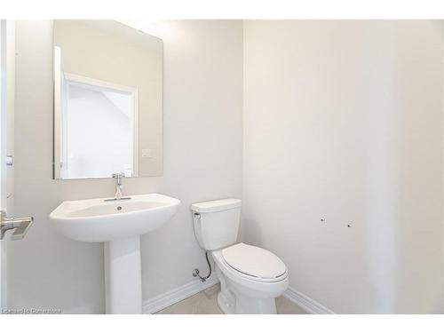 9-288 Glover Road, Stoney Creek, ON - Indoor Photo Showing Bathroom