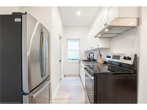 180 Wood Street E, Hamilton, ON - Indoor Photo Showing Kitchen