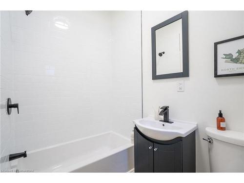 180 Wood Street E, Hamilton, ON - Indoor Photo Showing Bathroom