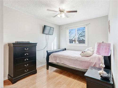 103 Williamson Drive, Haldimand County, ON - Indoor Photo Showing Bedroom