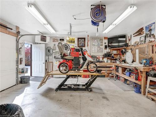 103 Williamson Drive, Haldimand County, ON - Indoor Photo Showing Garage