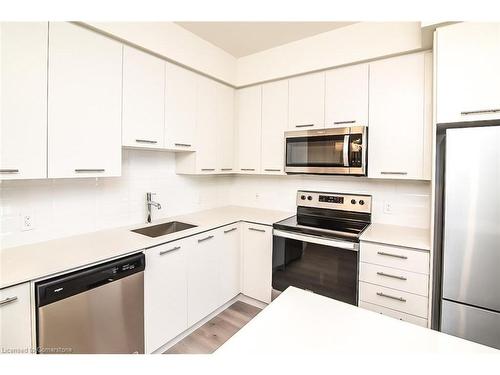 307-385 Winston Road, Grimsby, ON - Indoor Photo Showing Kitchen