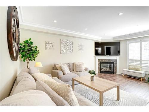 175 Spring Creek Drive, Waterdown, ON - Indoor Photo Showing Living Room With Fireplace