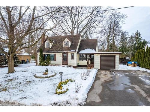 1008 Haist Street, Fonthill, ON - Outdoor With Facade