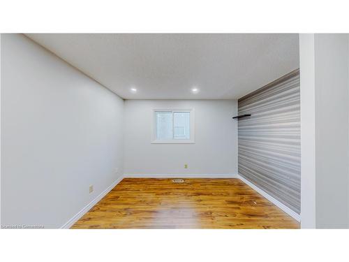 118 Rolling Meadows Drive, Kitchener, ON - Indoor Photo Showing Other Room