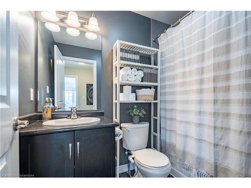 57-377 Glancaster Road, Ancaster, ON - Indoor Photo Showing Bathroom