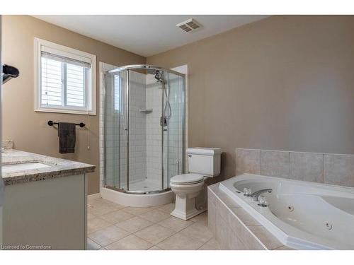 45 Tartan Drive, Caledonia, ON - Indoor Photo Showing Bathroom