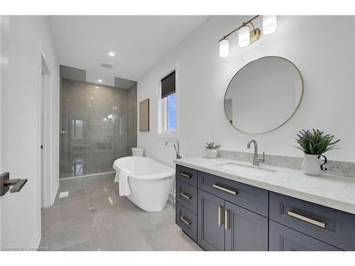 794 South Coast Drive, Peacock Point, ON - Indoor Photo Showing Bathroom