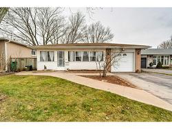 5182 Idlewood Crescent  Burlington, ON L7L 3Y6