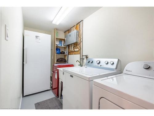 58D Harris Avenue, Brantford, ON - Indoor Photo Showing Laundry Room